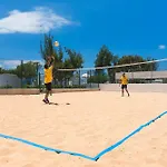 إلبا لانزاروتي رويال فيليدج بلايا بلانكا