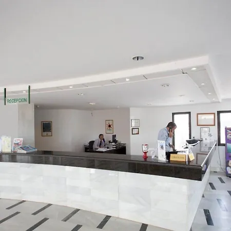 Elba Lanzarote Royal Village מלון