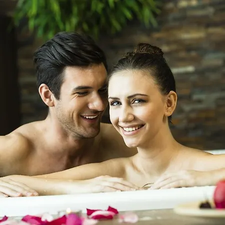 Elba Lanzarote Royal Village 4*