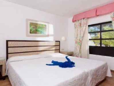 Elba Lanzarote Royal Village 4*