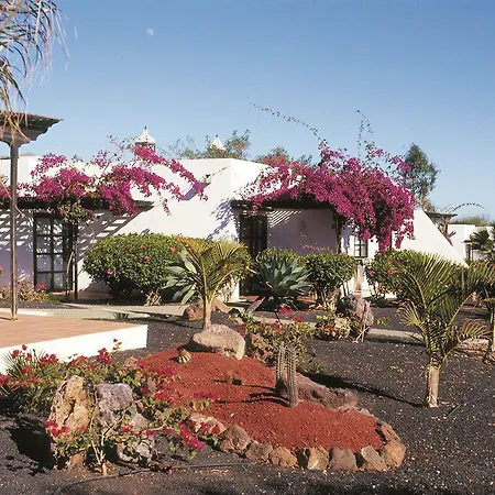 מלון Elba Lanzarote Royal Village 4*