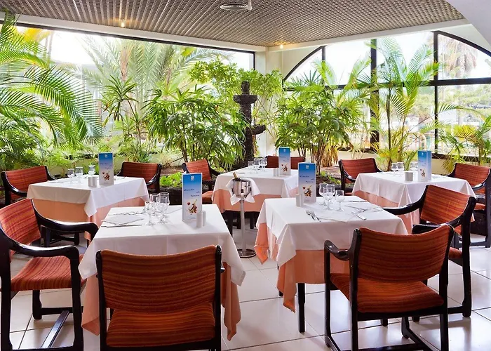 Elba Lanzarote Royal Village 4* 플라야블랑카